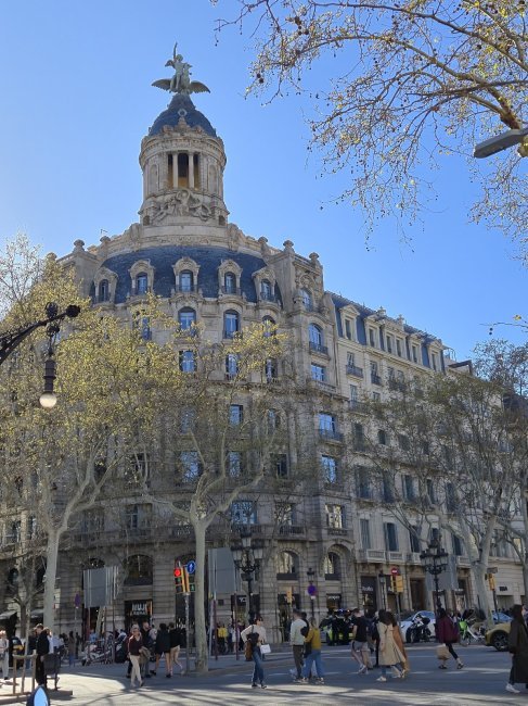 Passeig de Gràcia (2/3)