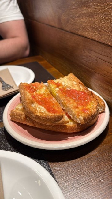 Pain à la tomate (1/3)