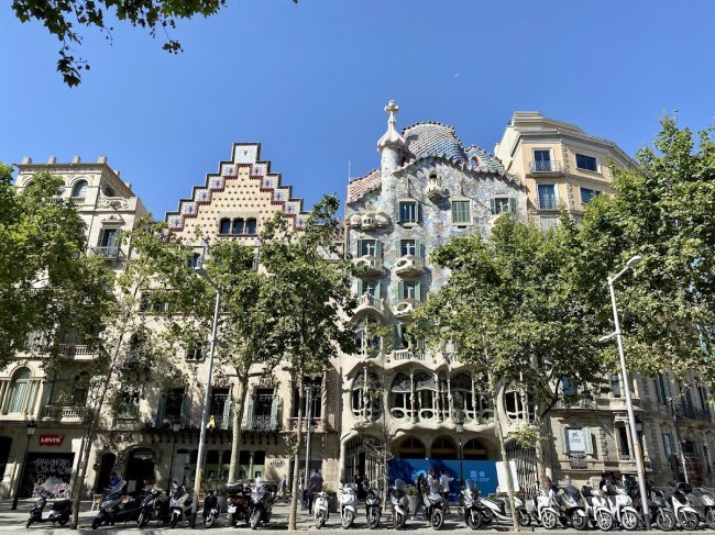 Passeig de Gràcia (3/3)