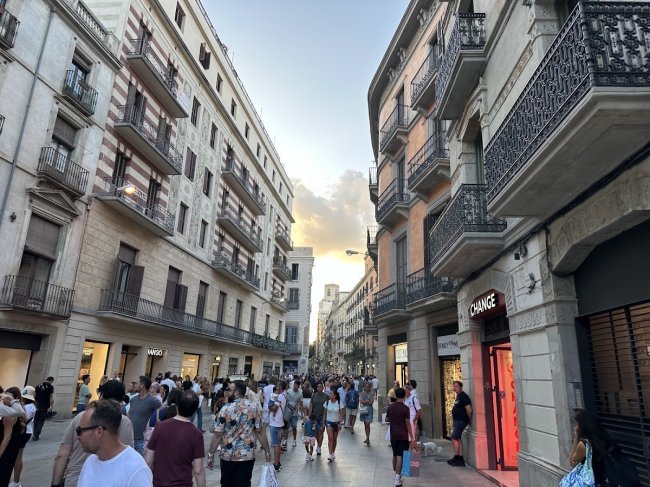 Portal de l'Àngel (1/3)